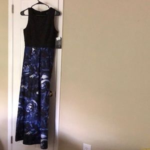 NWT: Women’s long evening dress wig Pockets!!!